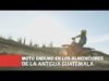 Moto enduro en los alrededores de la antigua